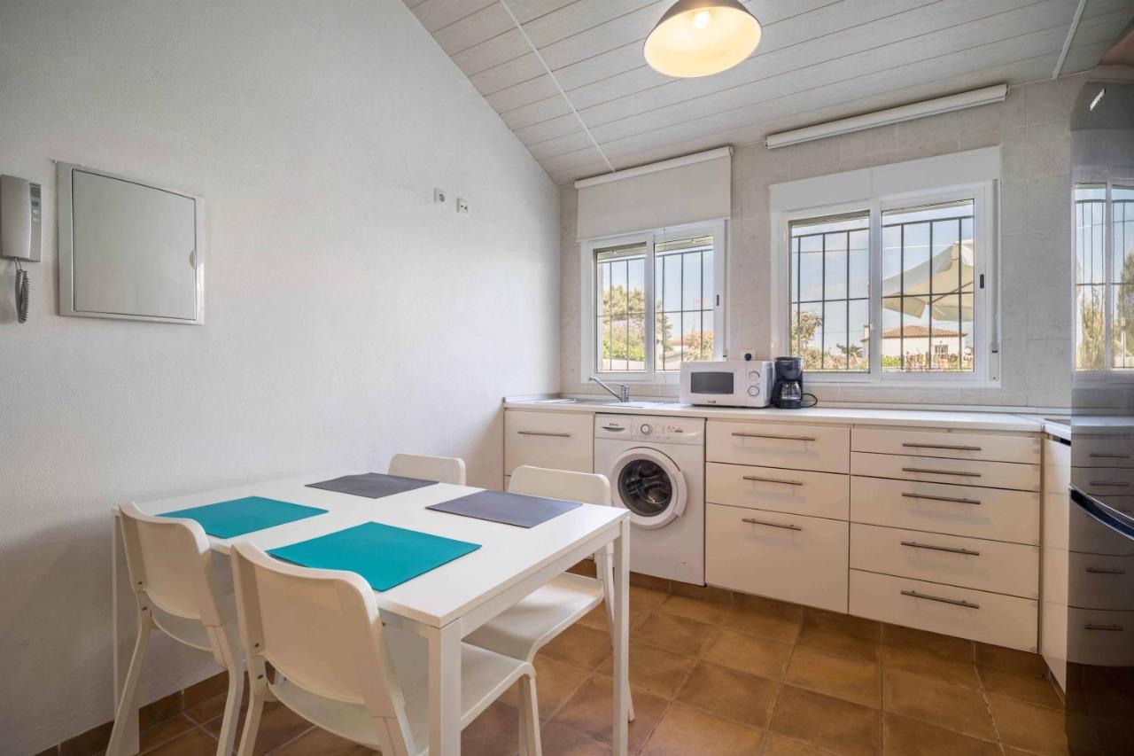 La Casita Azul - Mayores De 25 Chiclana de la Frontera Εξωτερικό φωτογραφία